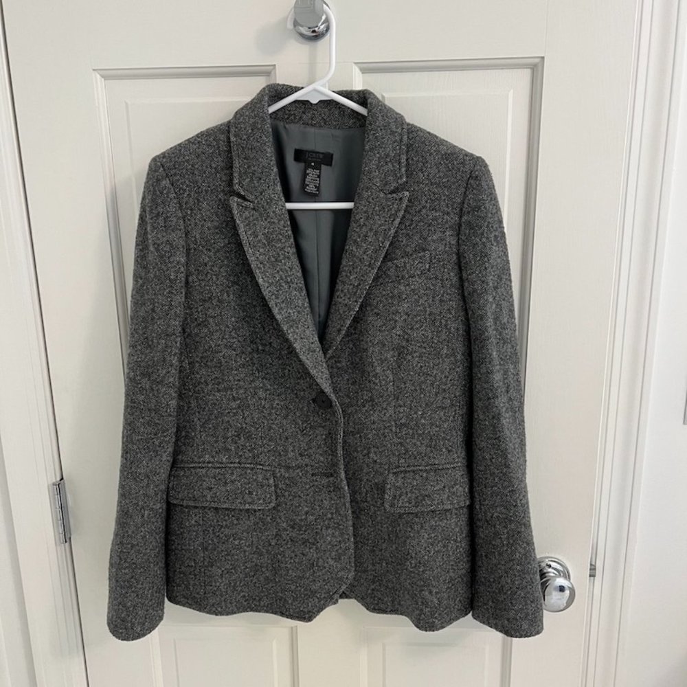 Grey tweed blazer